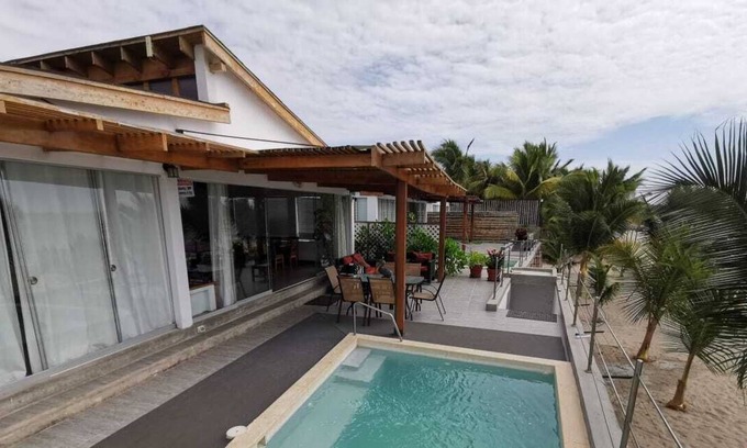 Zorritos Casa | Casa de playa del Gran Almirante / Frente al mar / Para toda la familia