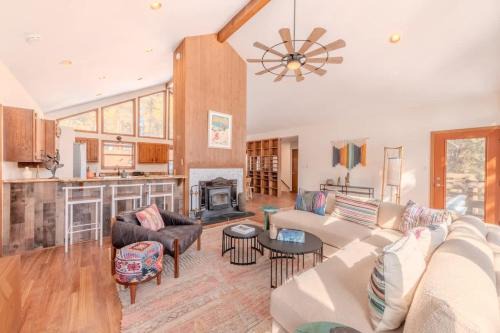 Angel Fire Casa | Grand Angel Fire mountain luxury ski chalet