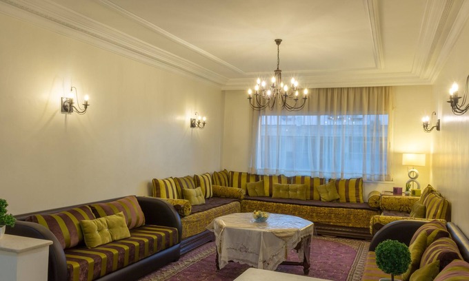 Belvedere Apartamento | Grand Appartement Calme et Lumineux + Parking Gratuit
