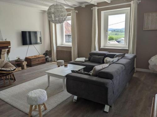 Saint-Pierre Apartamento | GRAND APPARTEMENT COSY DANS MAISON DE CAMPAGNE