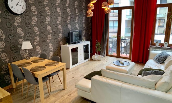 Jacht Apartamento | Grand Appartement Jourdan EU