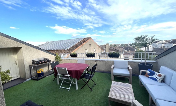 Poitiers Apartamento | Grand Appartement Terrasse Hypercentre