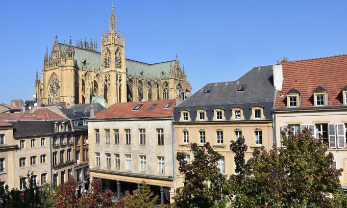 Metz-Centre – Ancienne Ville Apartamento | Grand Appartement Vue Cathédrale