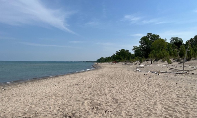 Grand Bend Cabaña | Grand Bend Oakwood Park Cottage