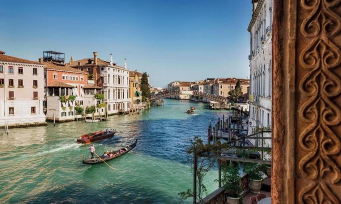 Dorsoduro Apartamento | Grand Canal Elegance: Luxurious Stay at Casa Mainella – Palazzina Marioni