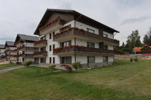 Vladeni Apartamento | Grand Chalet Aparthotel