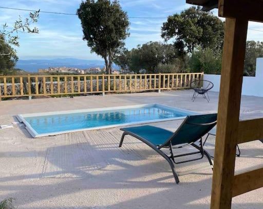 Bonifacio Chalet De Esquí | Grand chalet d’été avec piscine