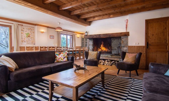 Peisey-Nancroix Chalet De Esquí | Grand Chazalet with sauna - 22PAX