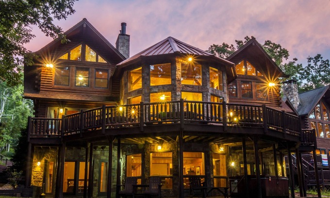 Thayerville Casa | Grand Chestnut Lodge | Lakefront w/ Game Room, Hot Tub & Dock!