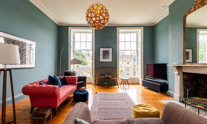 Upper Town Casa | Grand Georgian Townhouse with Garden