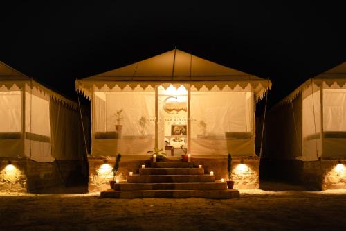 Sam Complejo | Grand Inara Camp