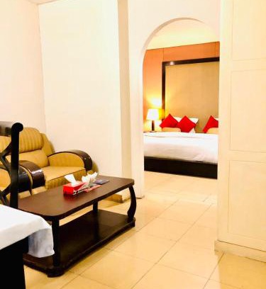 Lahore Hotel | Grand Inn Hotel Lahore