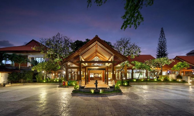 Downtown Kuta Complejo | Grand Istana Rama Hotel