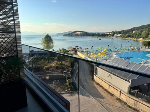 Ohrid Apartamento | Grand Lake View Apartment