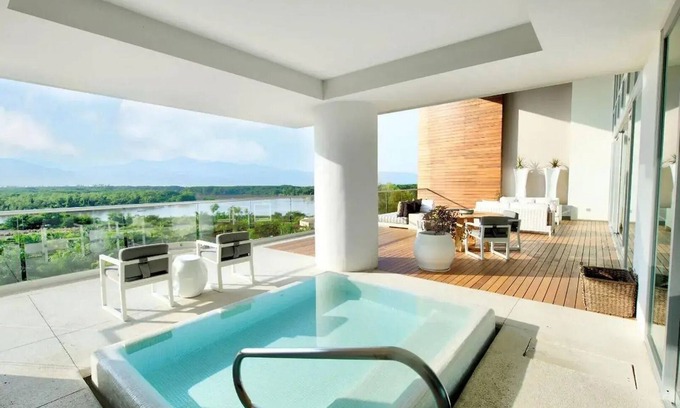 Nuevo Vallarta Hotel | Grand Luxxe 2 Bedroom Loft Residences 5 Diamonds all Platinum Access