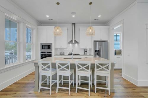 Isle of Palms Casa | Grand Pavilion 35 by Wild Dunes, Luxury Home in Resort Core with Amenity Access