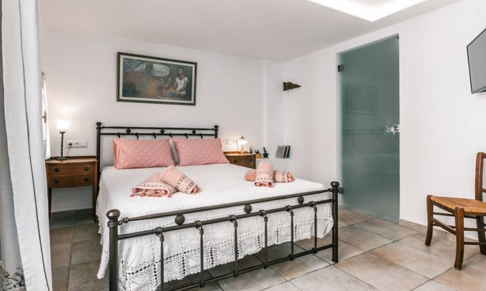 Naxos Apartamento | Grand Premium Apartment in Naxos Centre!