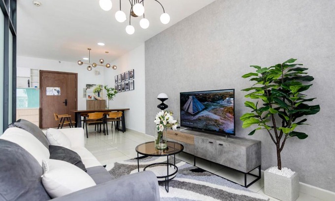 District 4 Apartamento | Grand Riverside Aparment 4Brs 5 Beds near D1