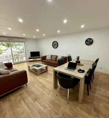 Alco Apartamento | Grand T4 de 118m2 Proche Tram, Terrasse à seulement 25 mn des Plages