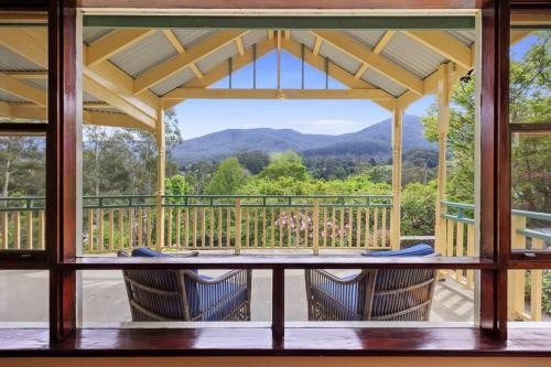 Warburton Casa | Grand View with Spa & Sauna