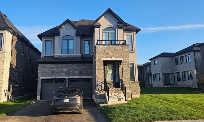 Woodstock Casa | Grand Woodstock Luxe House ~ 4BR