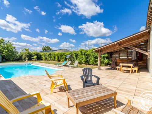 Marans Casa | Grande maison à la campagne avec piscine et climatisation - FR-1-622-113