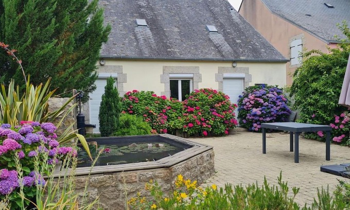 Nevez Casa | Grande Maison dans le Bourg de Nevez + jardin