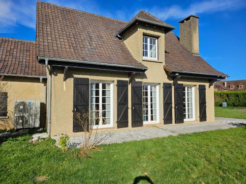 Saint-Jammes Casa | Grande maison rénovée avec jardin, idéale familles et professionnels