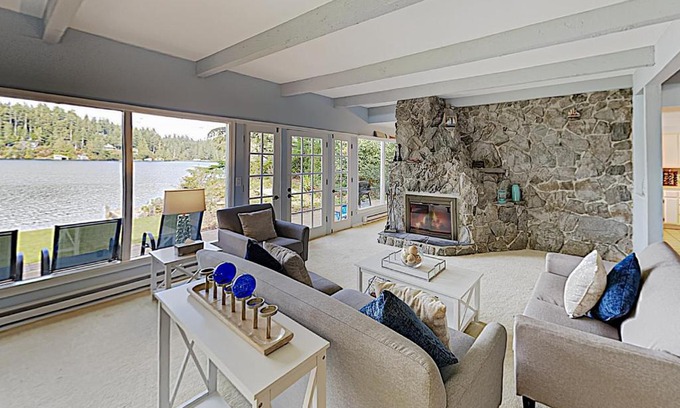 Dunes City Casa | Grandpa's Lake House