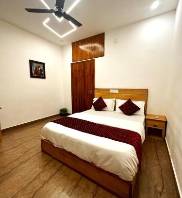 Kannur Cama Y Desayuno | Grandstaykannur