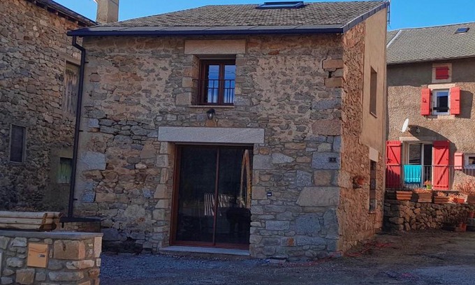 La Llagonne Apartamento | Grange de caractère en pierre al badiu