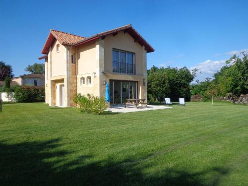 Blaye Casa | GRANGE LA BIGARDERIE
