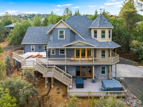 Prescott Casa | Granite Pines Chalet