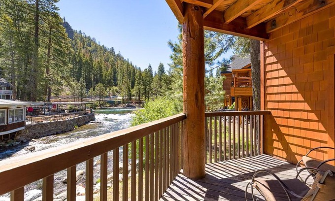 Tahoe City Casa | Granite River Retreat at Alpine Meadows