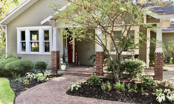Historic Downtown Grapevine Casa | Grapevine - Walk To Historic Mainstreet
