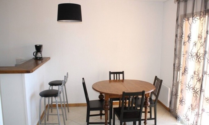 Grasse Apartamento | Grasse calma cerca de la ruta de Cannes Napoleón 2 / 4p balcón