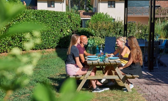 Salles Chalet De Esquí | Graves 6p - Three Bedroom Chalet, Sleeps 6