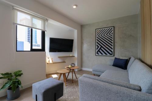 San Isidro Apartamento | Gray by Wynwood House