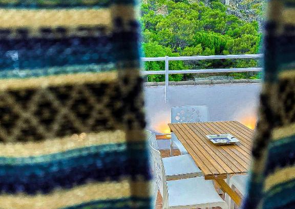 Grazalema Casa | Grazalema - Casita La Calma - Incredible views, Clima Frio-Calor, Wifi & Private Parking optional