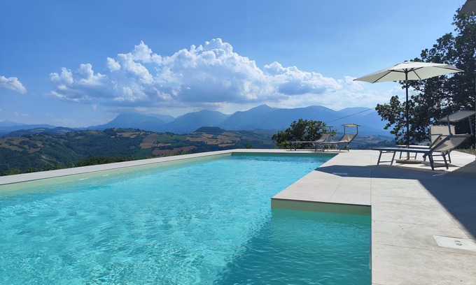 Penna San Giovanni Otro | GrazieSole Farmhouse whole house exclusively, facing the Sibillini Mountains