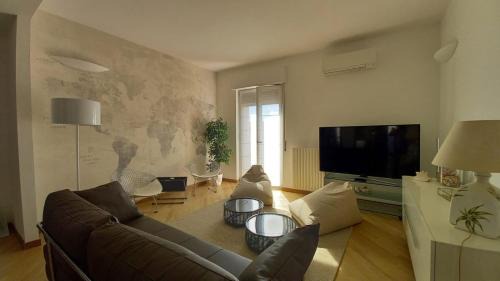 Erba Apartamento | Grazioso appartamento vicino al Lago di Como