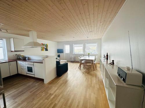 Torshavn Apartamento | Great apartment with sea view & balcony
