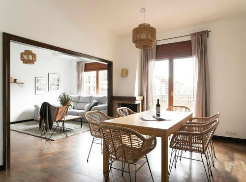 L'Antiga Esquerra de l'Eixample Apartamento | Great Eixample Apartment