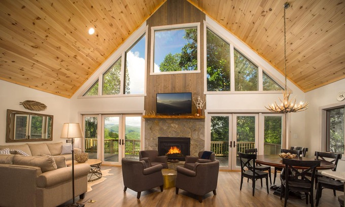 Boone Casa | Casa de lujo, tarifas de súper invierno, vistas impresionantes, muy privado, fogata y más