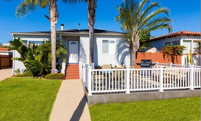 Pacific Beach Casa | Great Family Home with Wonderful Outdoor Area - Walk to Beach, Dog-Friendly!