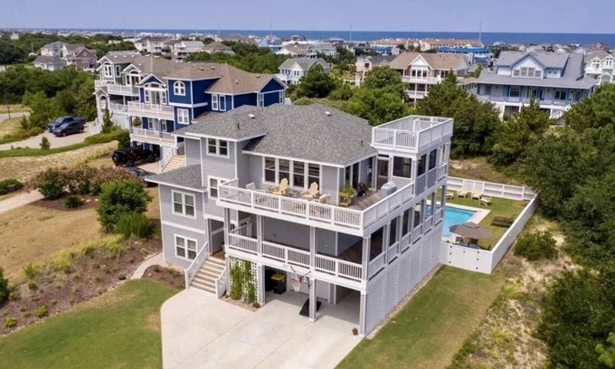 Kitty Hawk Casa | Great for Families, Salt Water Pool, Sea & Sound Views, Quiet Gated Caul-De-Sac