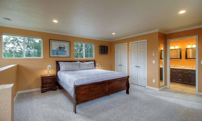 Healdsburg Casa | Great for traveling Nurses!
