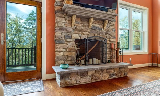 Bentonville Otro | Great Group Outdoor Get-Away!
