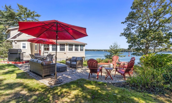 West Wareham Casa | Great Herring Pond - Frente al mar con muelle privado cerca del Canal de Cape Cod