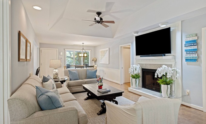 Kiawah Island Casa | Great Kiawah Night Heron Cottage, Closest to Beach! Bring your Pup!